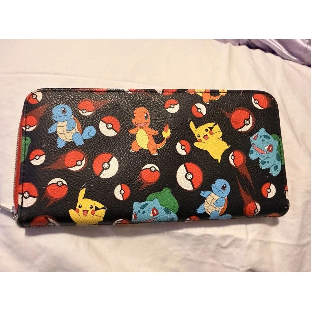 Pokémon Lounge fly Zip Up Wallet Red And Black